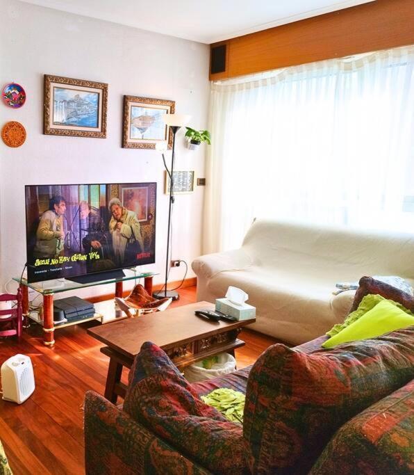 Castro-Urdiales Apartamento 3 Minutos De La Playa Кастро-Урдиалес Екстериор снимка