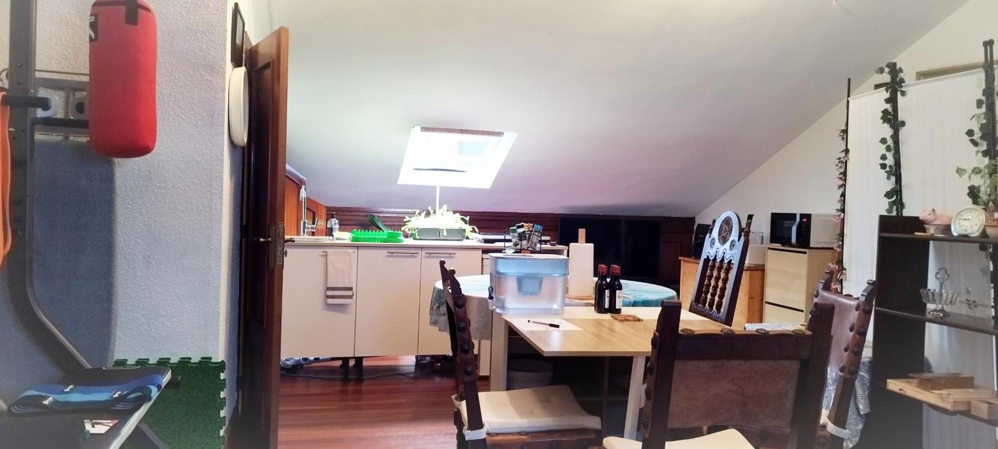 Castro-Urdiales Apartamento 3 Minutos De La Playa Кастро-Урдиалес Стая снимка